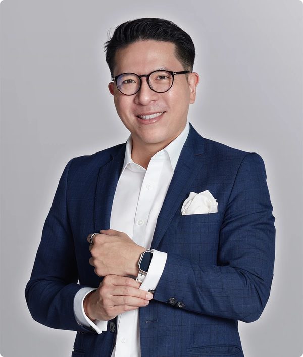 รวิศ หาญอุตสาหะ — Co-Founder, Mission Next